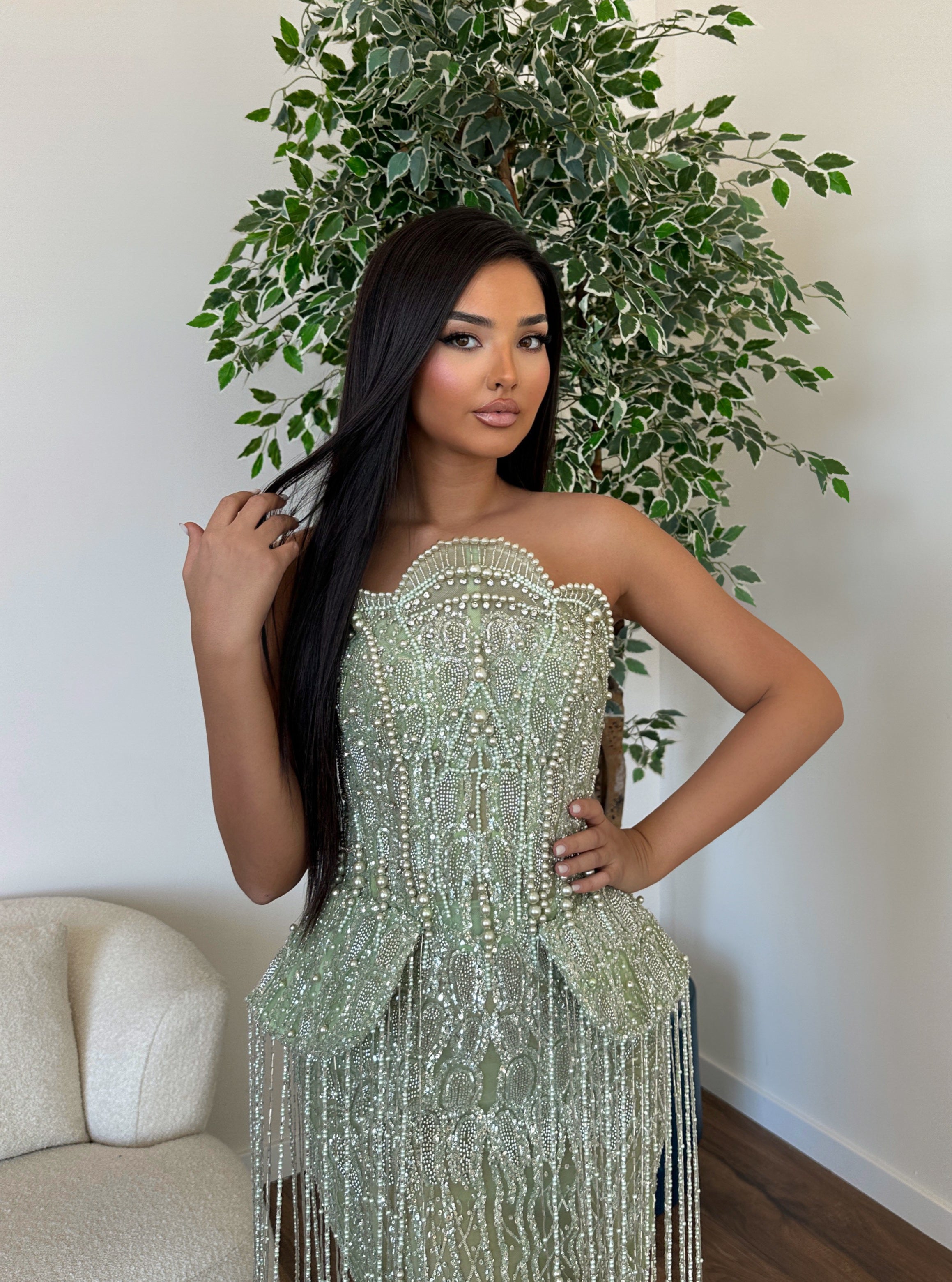 Anaya long Dress Fiona Hollywood designers Anaya long Dress Fiona Hollywood designers